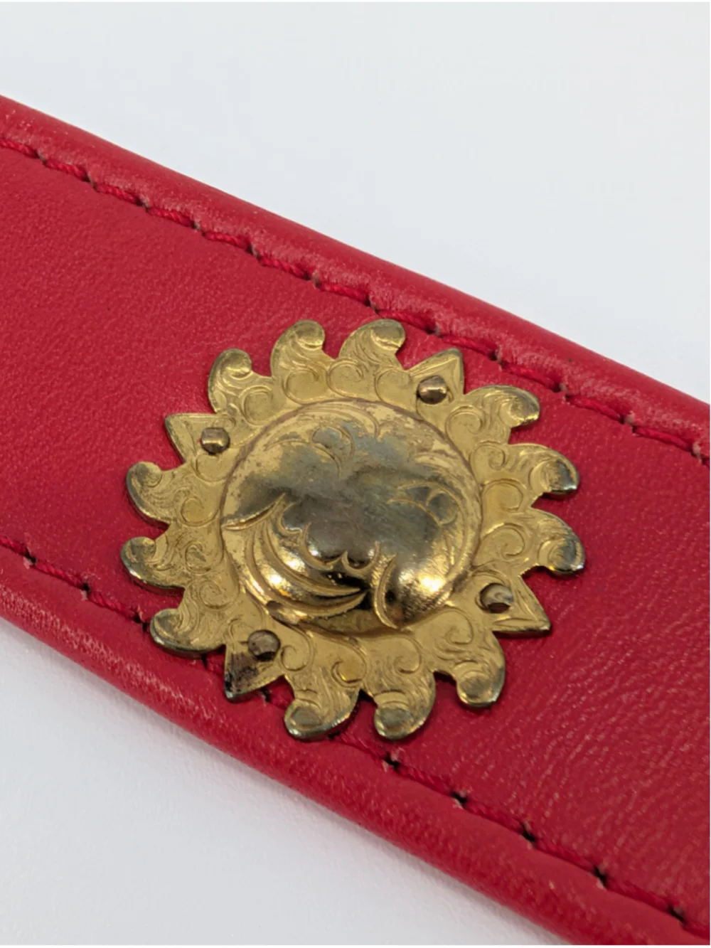 Vintage Red Gold Lion Medallion Studded Belt 90 Statement Baroque 29.5-33.5